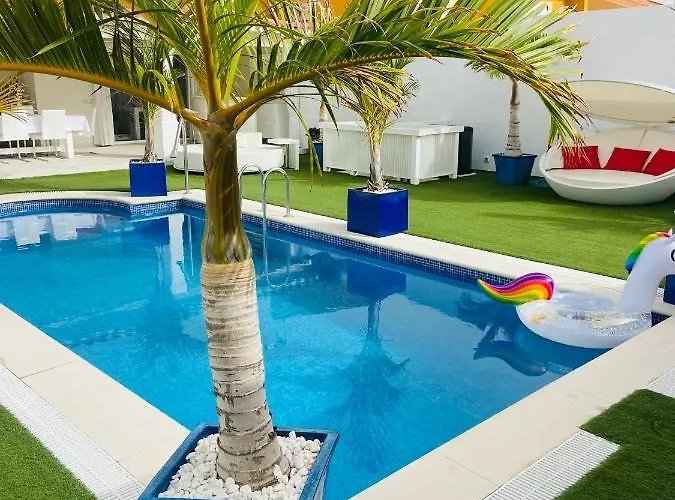 Olivia Holidayhouse *